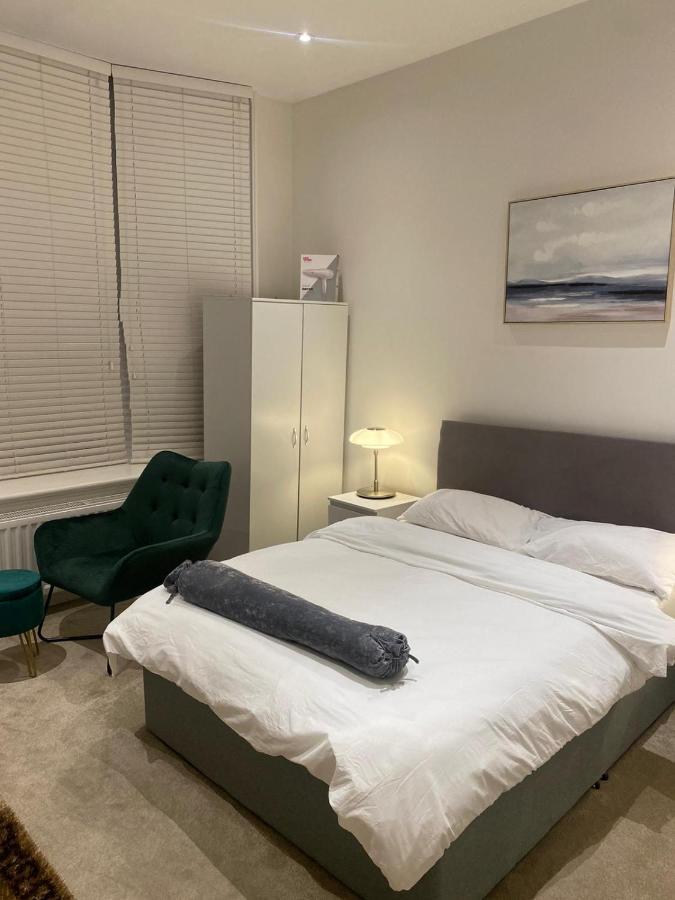 I&J Suites Londres Extérieur photo